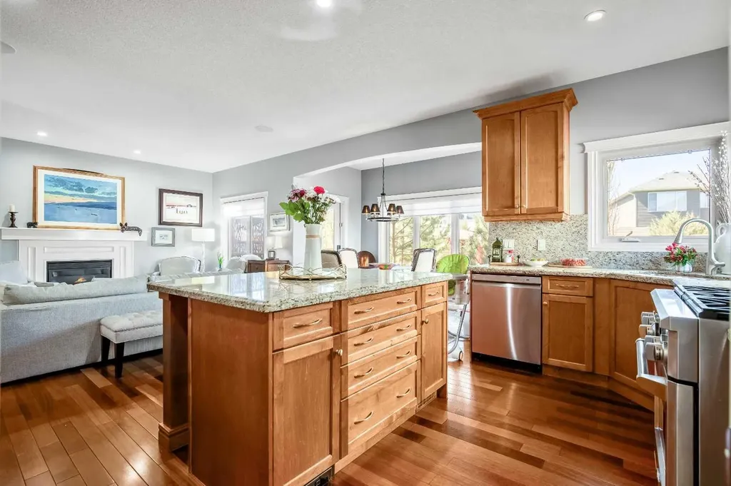 611 Montgomery Close SE High River AB T1V0B7