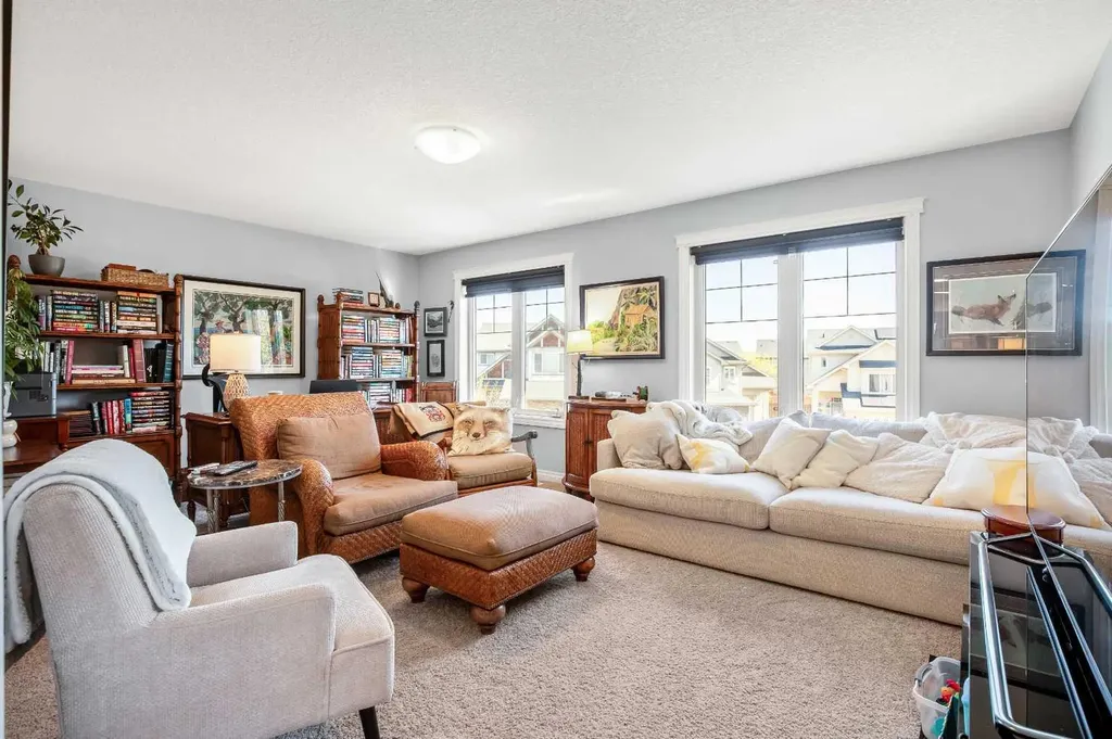 611 Montgomery Close SE High River AB T1V0B7