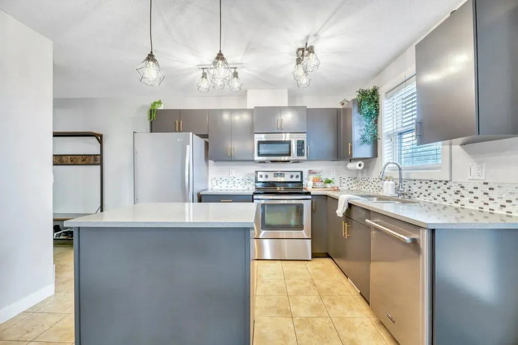 50 Westland Road Okotoks AB T1S 1N1