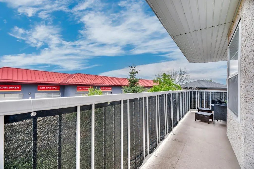 50 Westland Road Okotoks AB T1S 1N1