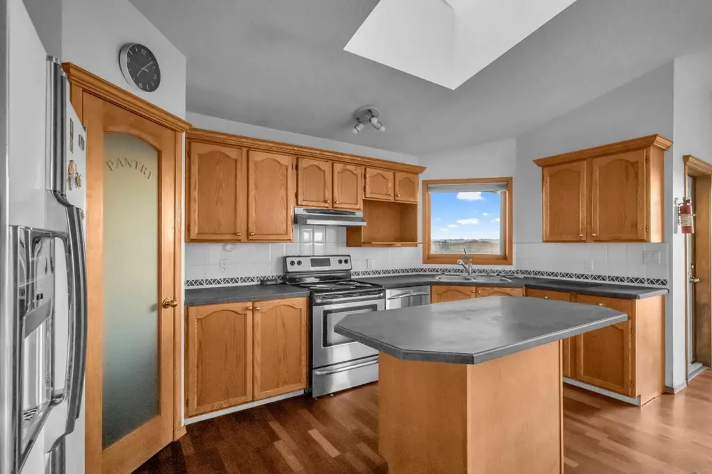 234173 Range Road 280 Rural Rocky View County AB T1X3C8