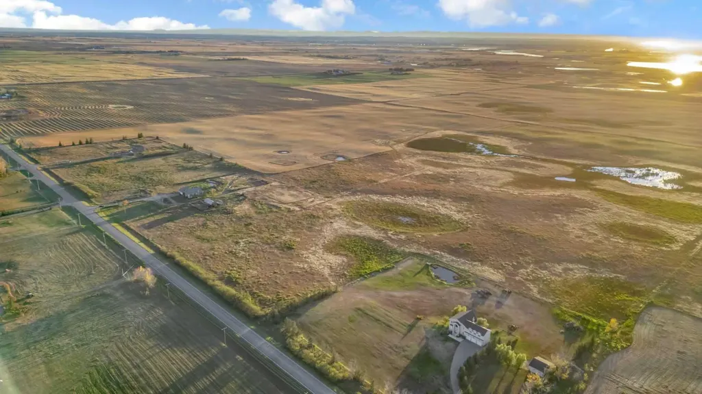234173 Range Road 280 Rural Rocky View County AB T1X3C8