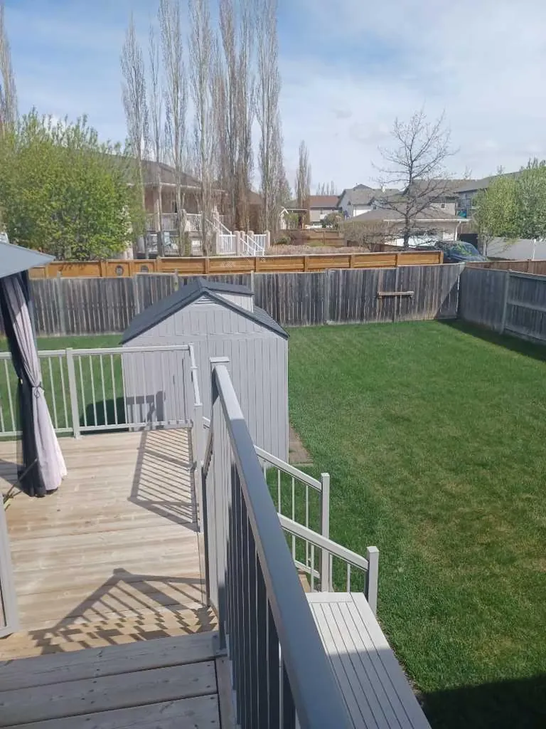 13 Firdale Road Sylvan Lake AB T4S 2L2