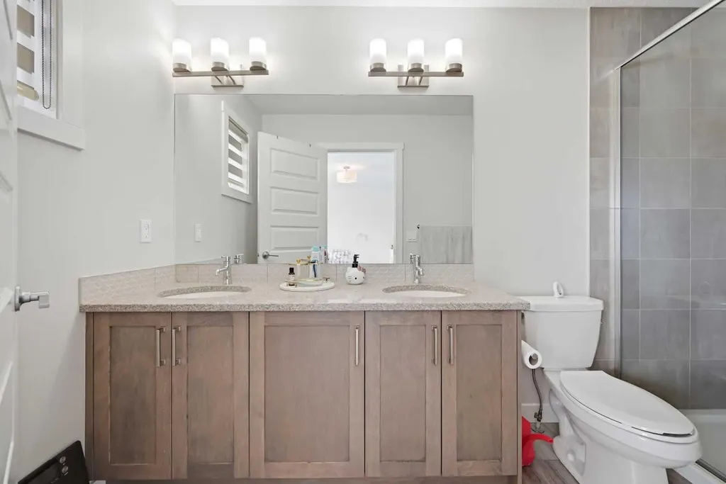 179 Homestead Drive NE Calgary AB T3J 2G9