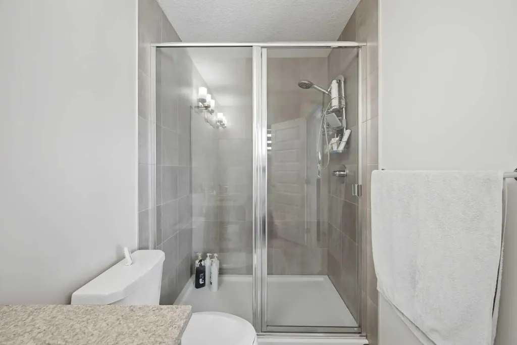 179 Homestead Drive NE Calgary AB T3J 2G9