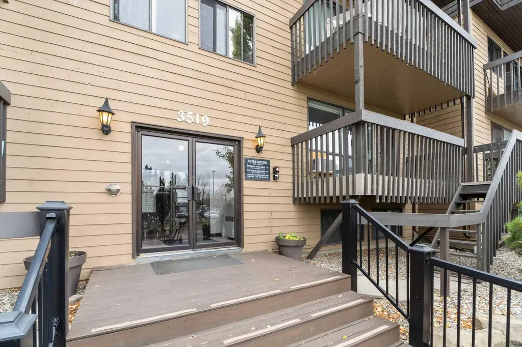 3519 49 Street NW Calgary AB T3A 2C7