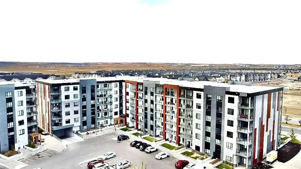 60 Skyview Ranch Road NE Calgary AB T3N 0G8
