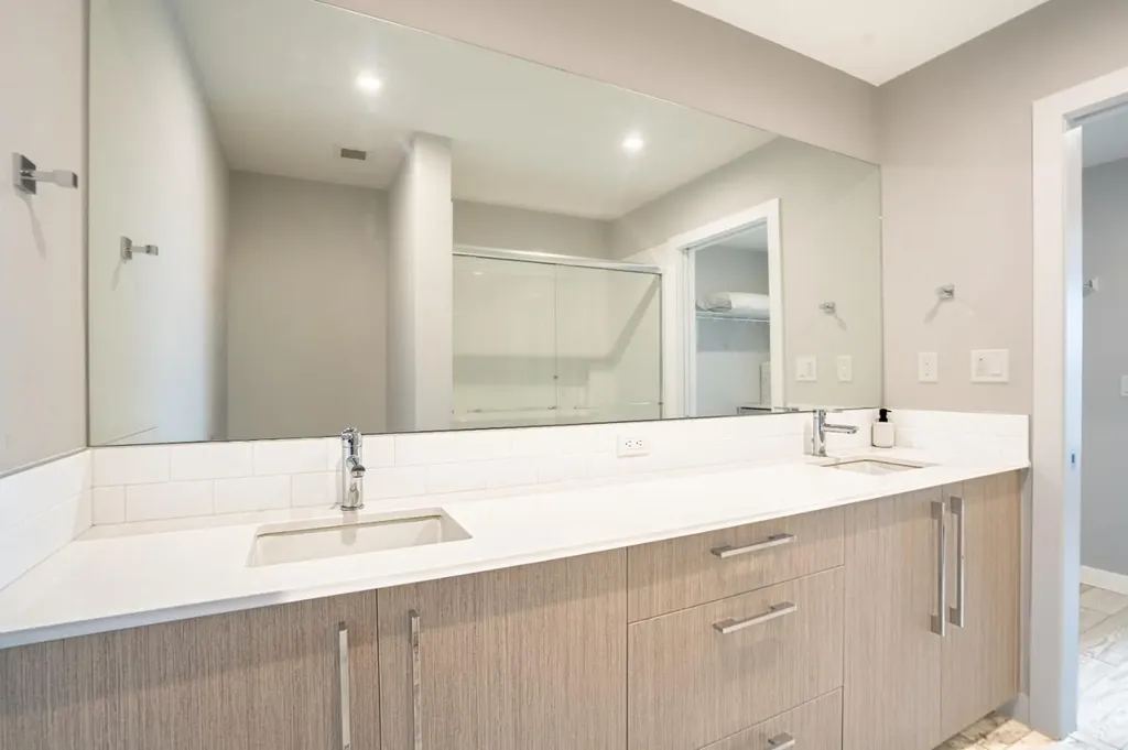 60 Skyview Ranch Road NE Calgary AB T3N 0G8