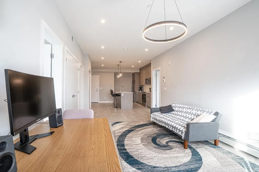 60 Skyview Ranch Road NE Calgary AB T3N 0G8