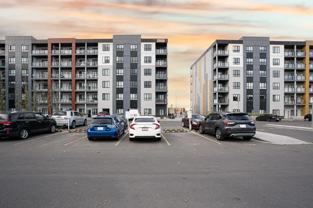 60 Skyview Ranch Road NE Calgary AB T3N 0G8