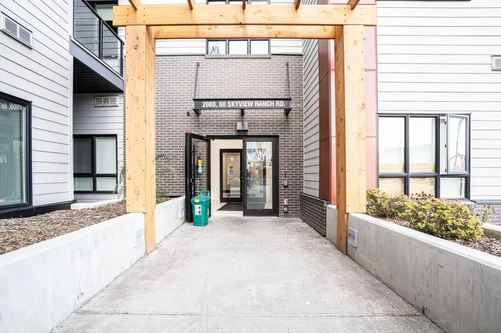 60 Skyview Ranch Road NE Calgary AB T3N 0G8
