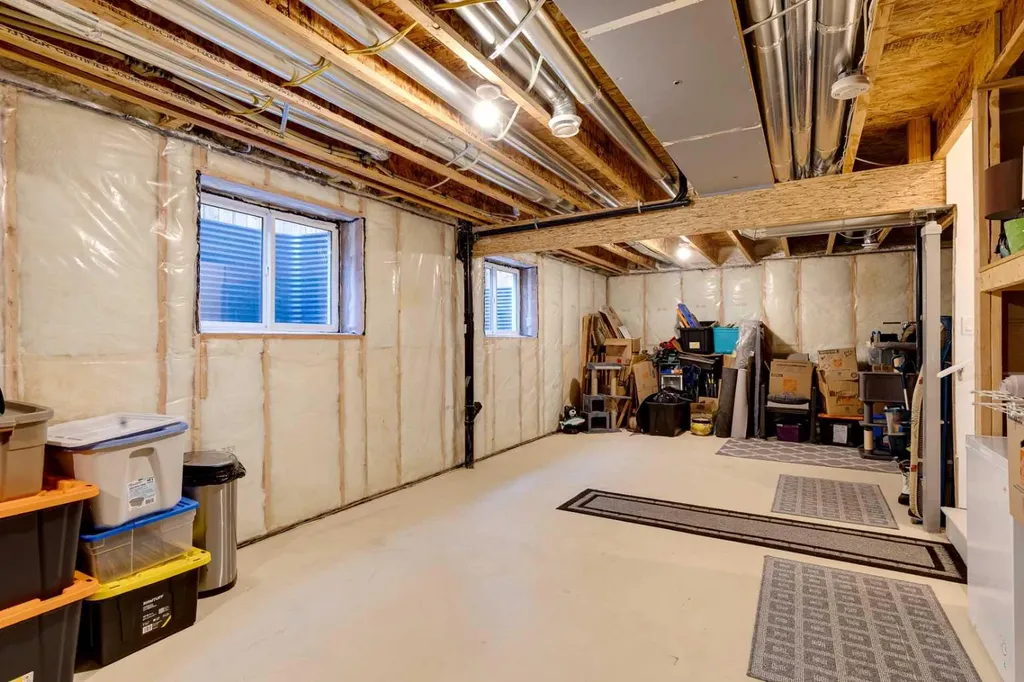 129 Knight Avenue Crossfield AB T0M 0S0