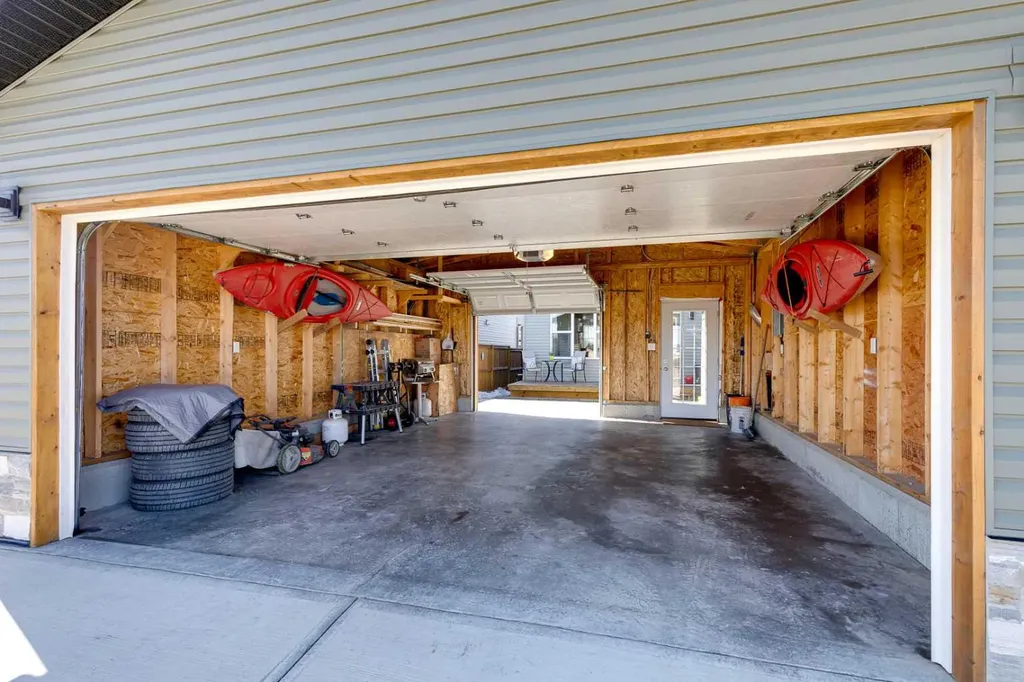 129 Knight Avenue Crossfield AB T0M 0S0
