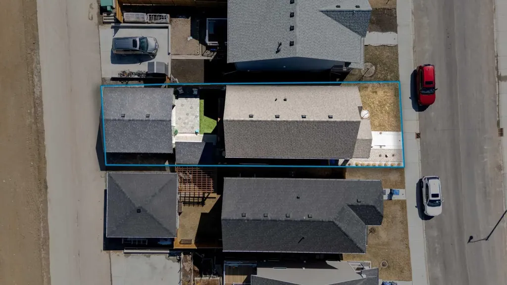 129 Knight Avenue Crossfield AB T0M 0S0