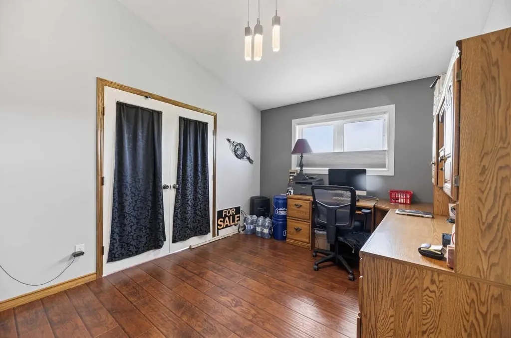 2140 Township Road 304 Township Rural Mountain View County AB T0M 0W0