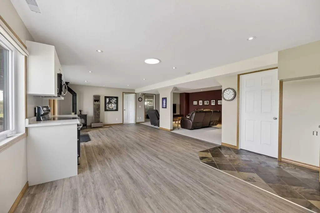 2140 Township Road 304 Township Rural Mountain View County AB T0M 0W0