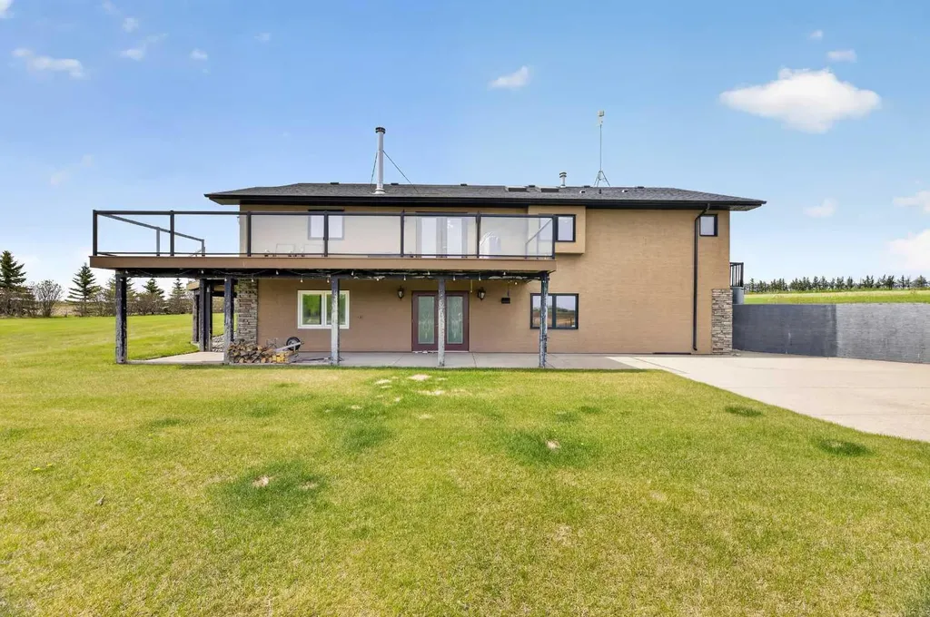 2140 Township Road 304 Township Rural Mountain View County AB T0M 0W0