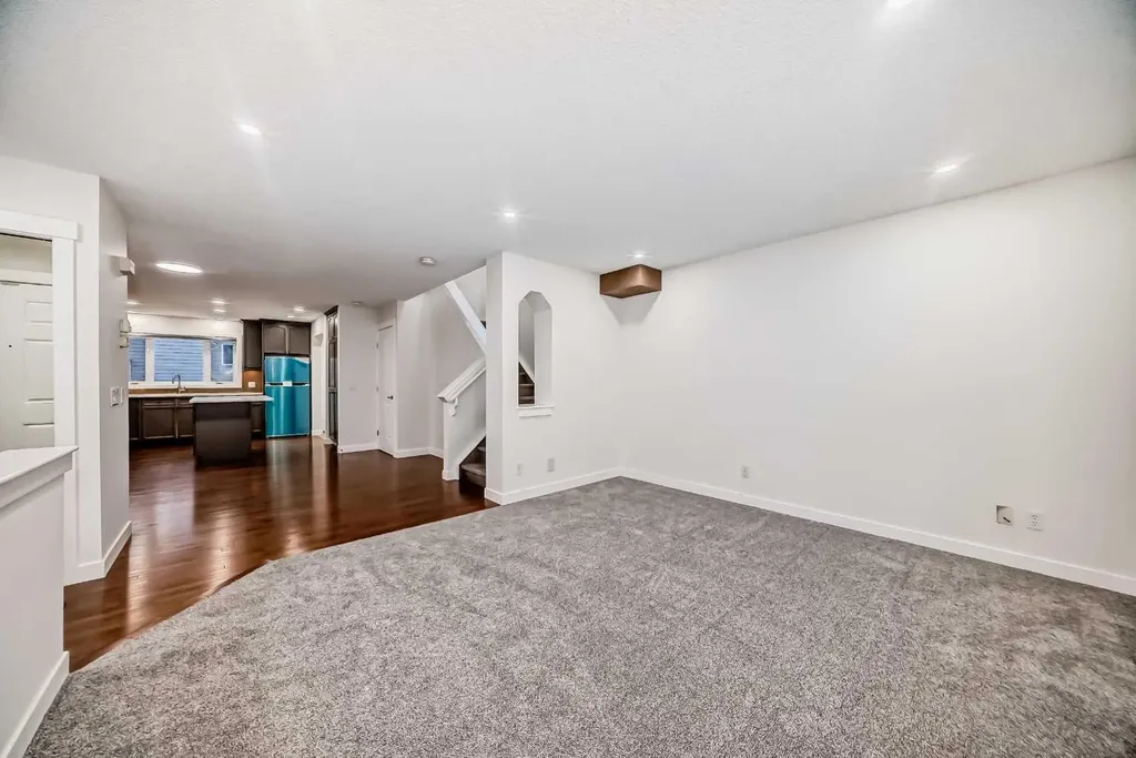 79 Saddlebrook Way NE Calgary AB T3J5M8