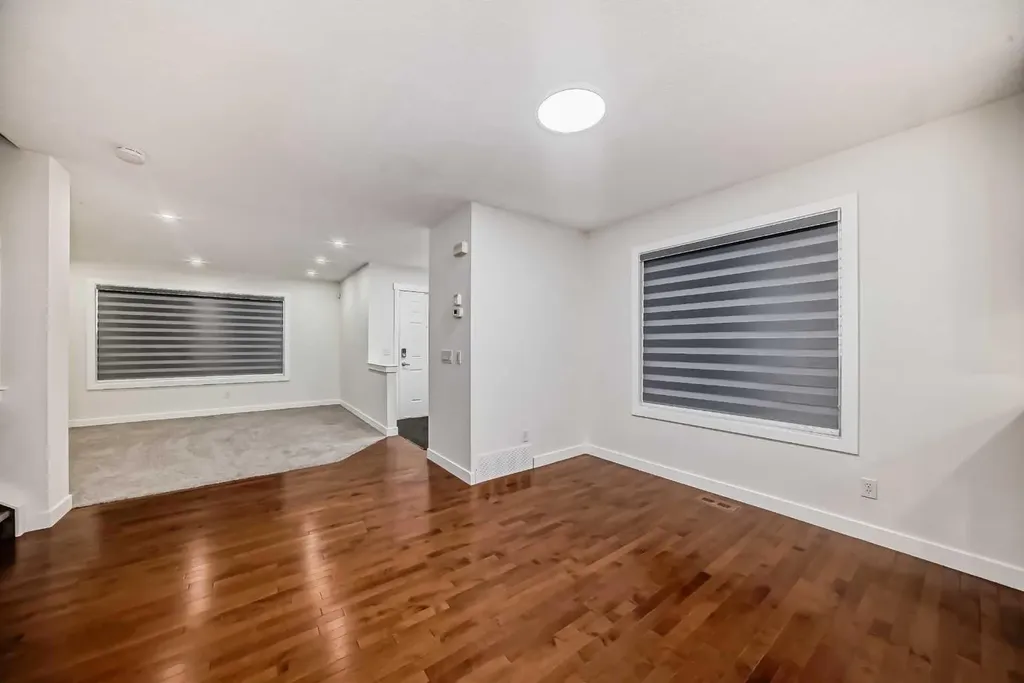79 Saddlebrook Way NE Calgary AB T3J5M8