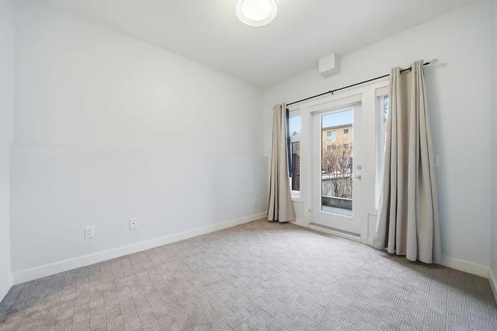 1720 10 Street SW Calgary AB T2T 3E8