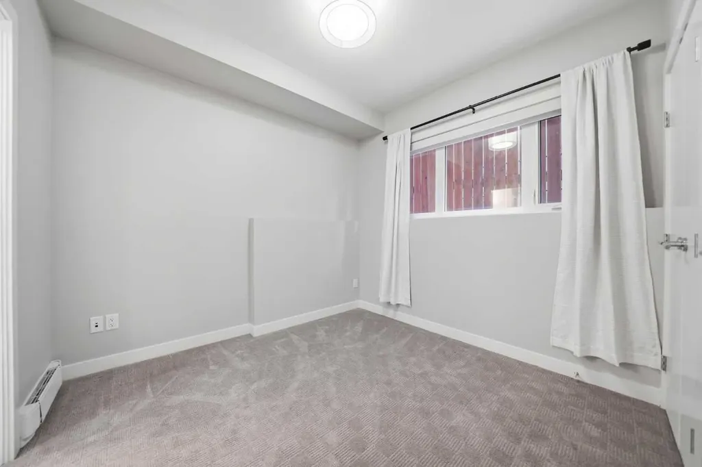 1720 10 Street SW Calgary AB T2T 3E8