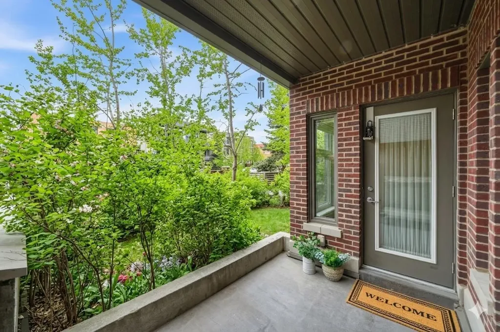 1720 10 Street SW Calgary AB T2T 3E8