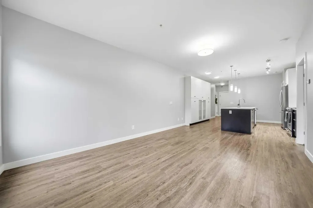 1720 10 Street SW Calgary AB T2T 3E8