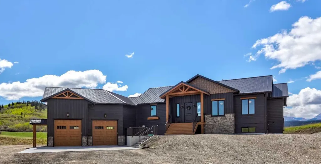 6203 Highway 775 Rural Pincher Creek No. 9 M.d. Of AB T0K1W0