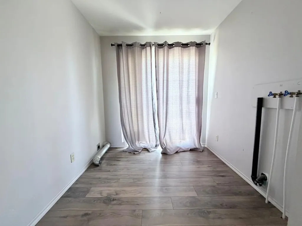 5107 46 Avenue Mayerthorpe AB T0E 1N0