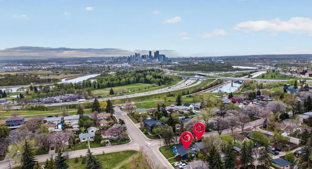 2418 27 Street SE Calgary AB t2b0r2