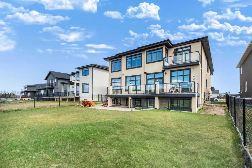94 Trinity Road NE Rural Rocky View County AB T1Z 0B9