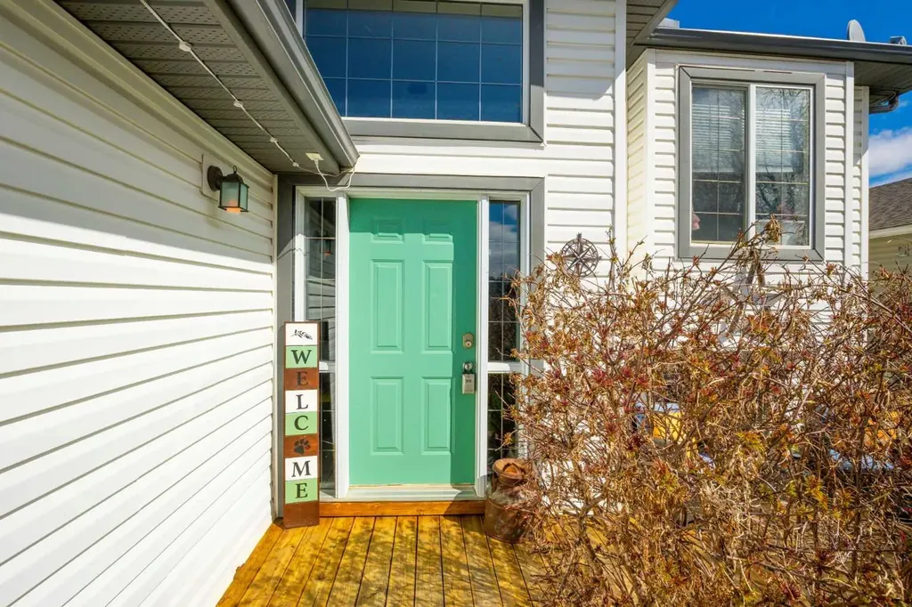 308 Carriage Lane Drive Carstairs AB T0M0N0