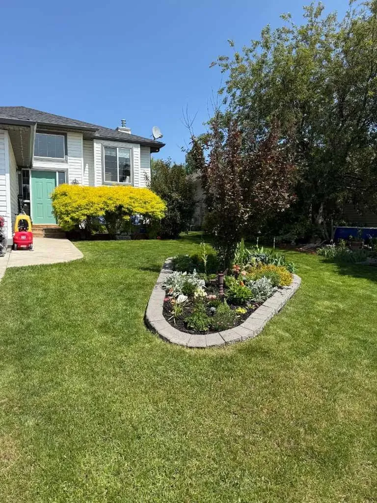 308 Carriage Lane Drive Carstairs AB T0M0N0