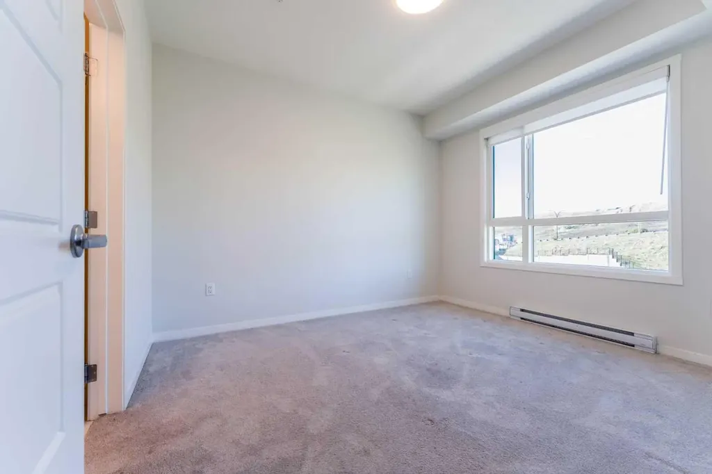 42 Cranbrook Gardens SE Calgary AB T3M3P9