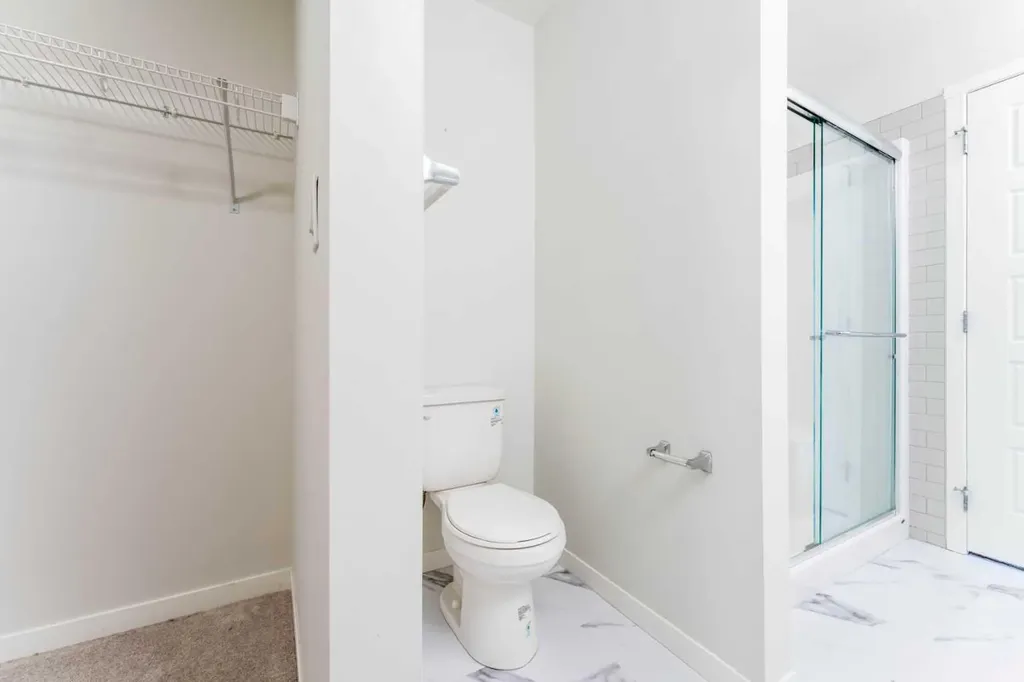 42 Cranbrook Gardens SE Calgary AB T3M3P9