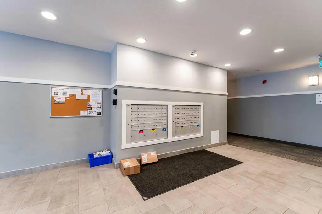 42 Cranbrook Gardens SE Calgary AB T3M3P9