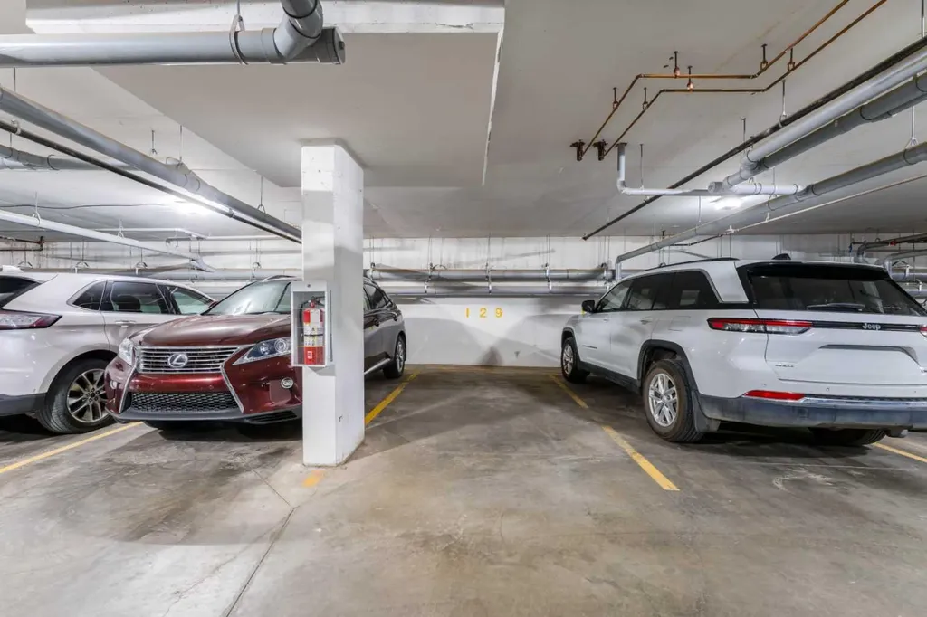 42 Cranbrook Gardens SE Calgary AB T3M3P9