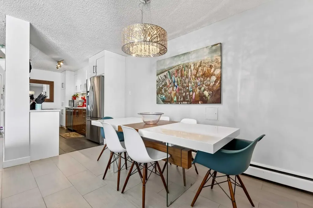 1213 13 Avenue SW Calgary AB T3C 0T2
