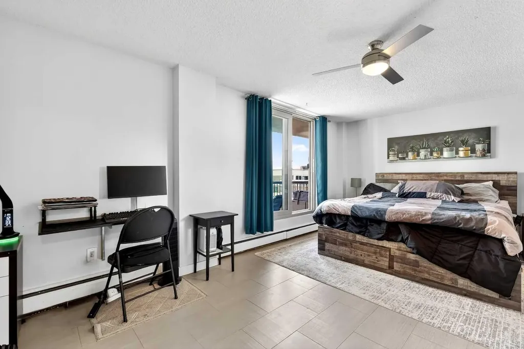 1213 13 Avenue SW Calgary AB T3C 0T2