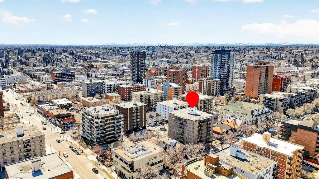 1213 13 Avenue SW Calgary AB T3C 0T2
