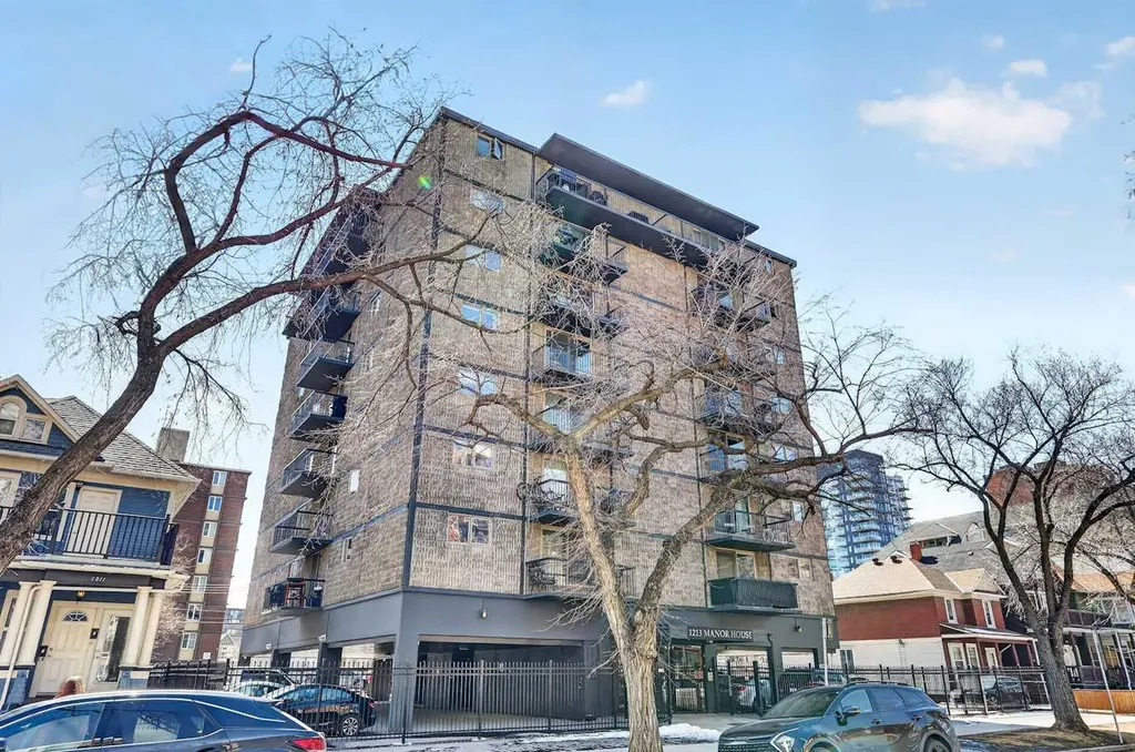 1213 13 Avenue SW Calgary AB T3C 0T2
