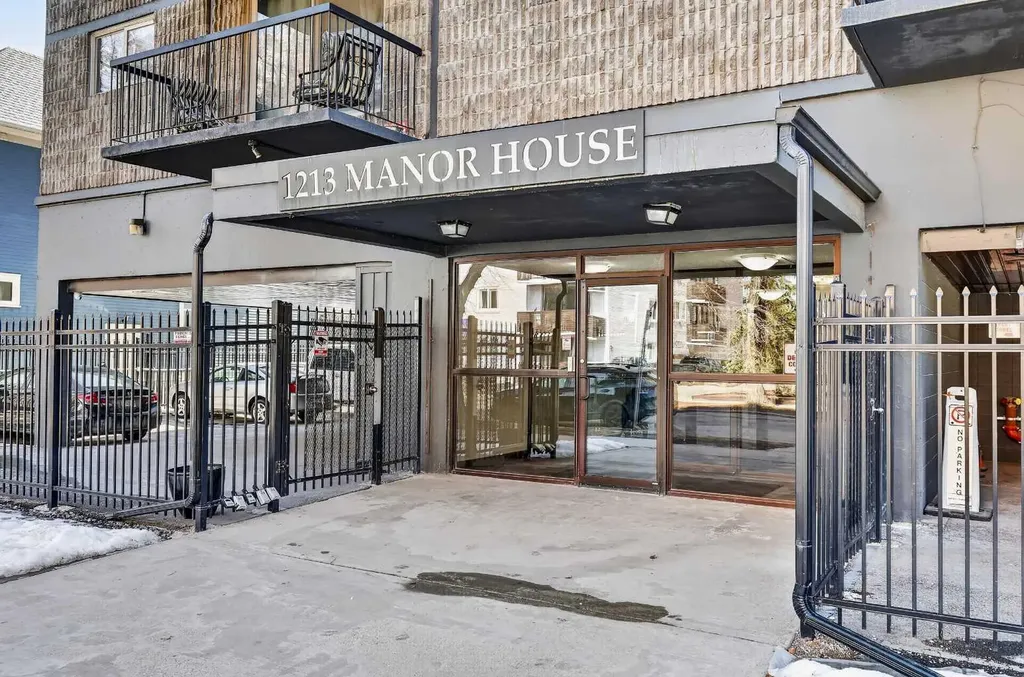 1213 13 Avenue SW Calgary AB T3C 0T2