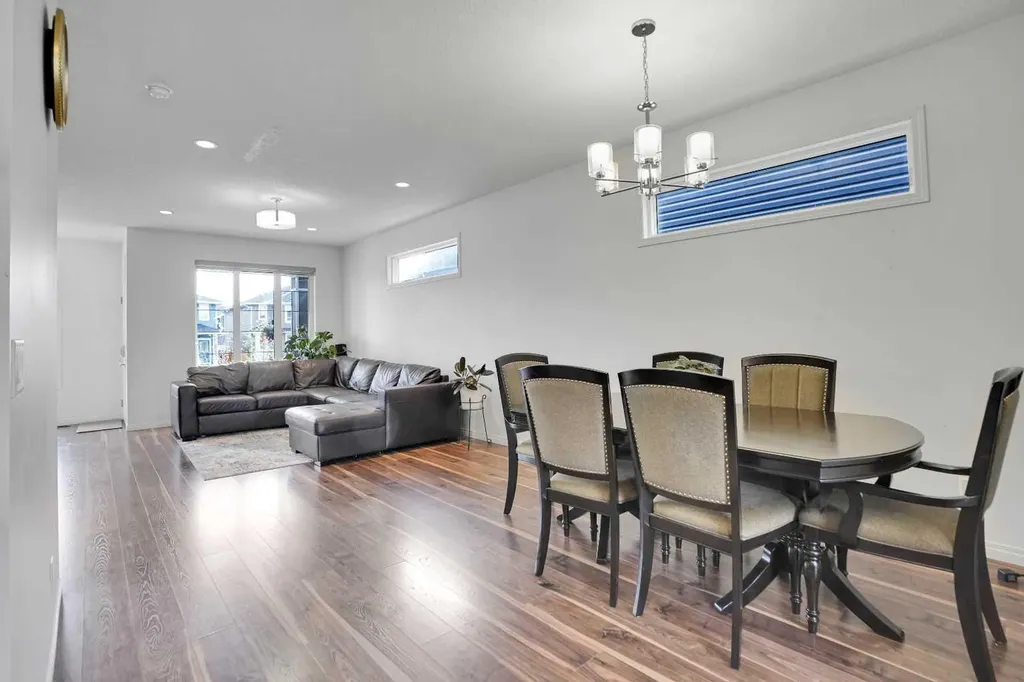 726 Redstone Drive NE Calgary AB t3n1k9