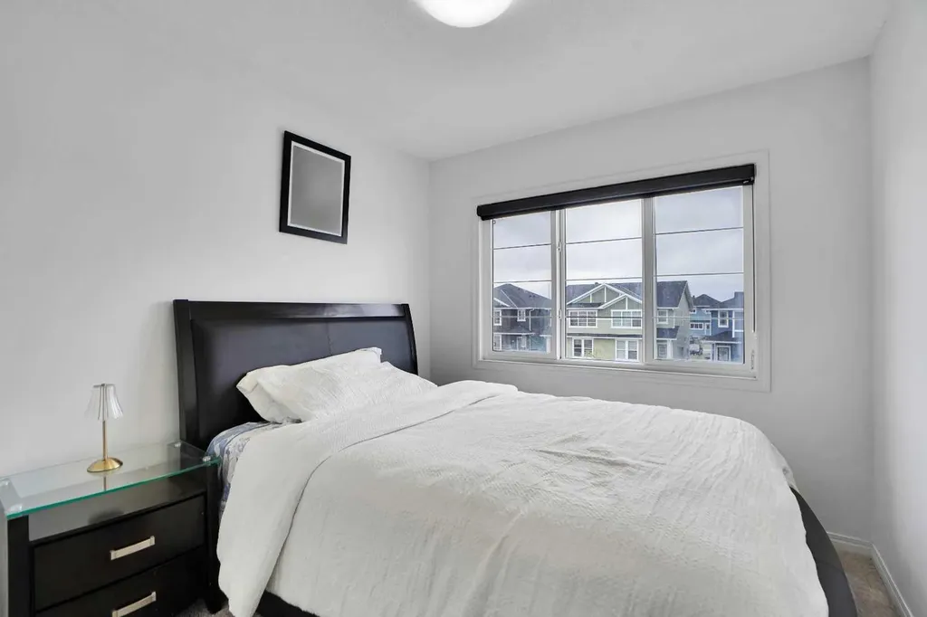 726 Redstone Drive NE Calgary AB t3n1k9
