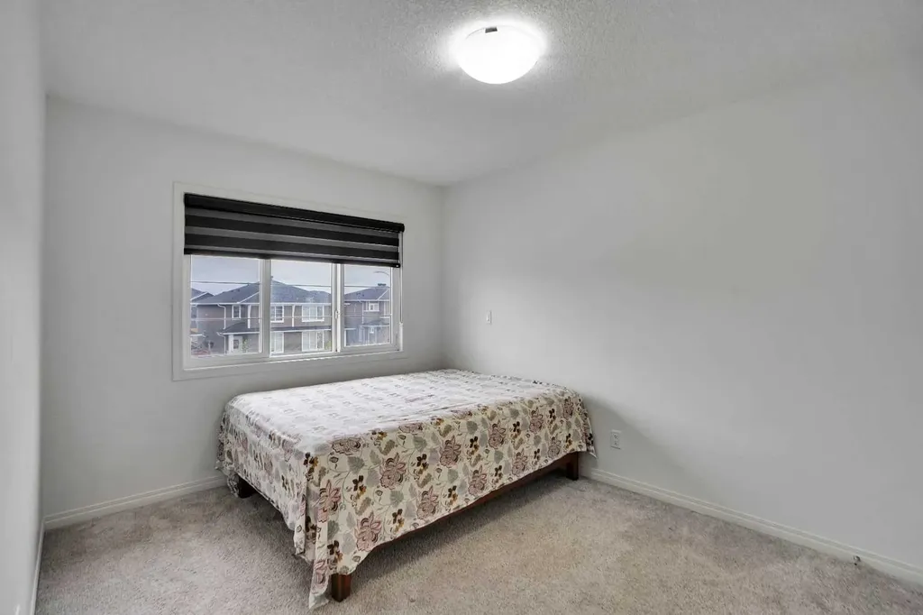 726 Redstone Drive NE Calgary AB t3n1k9