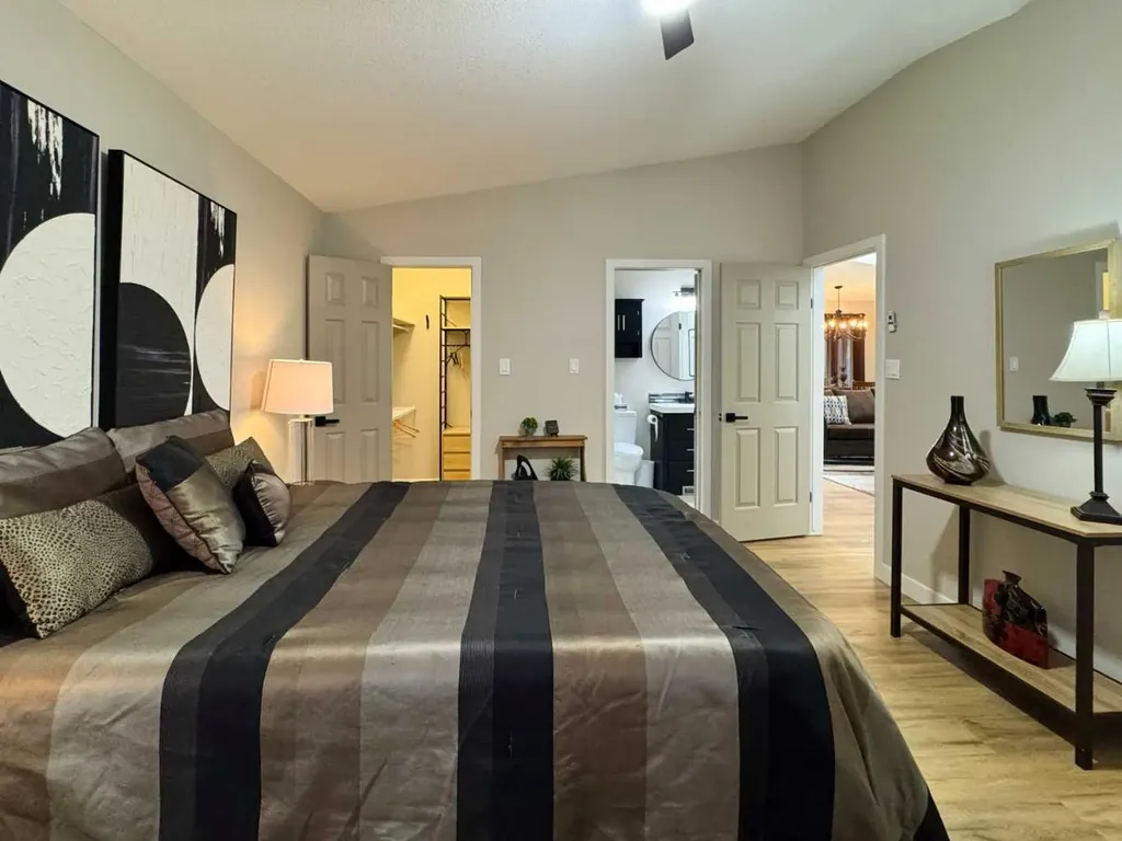 398 Canyon Boulevard W Lethbridge AB T1K 6V2