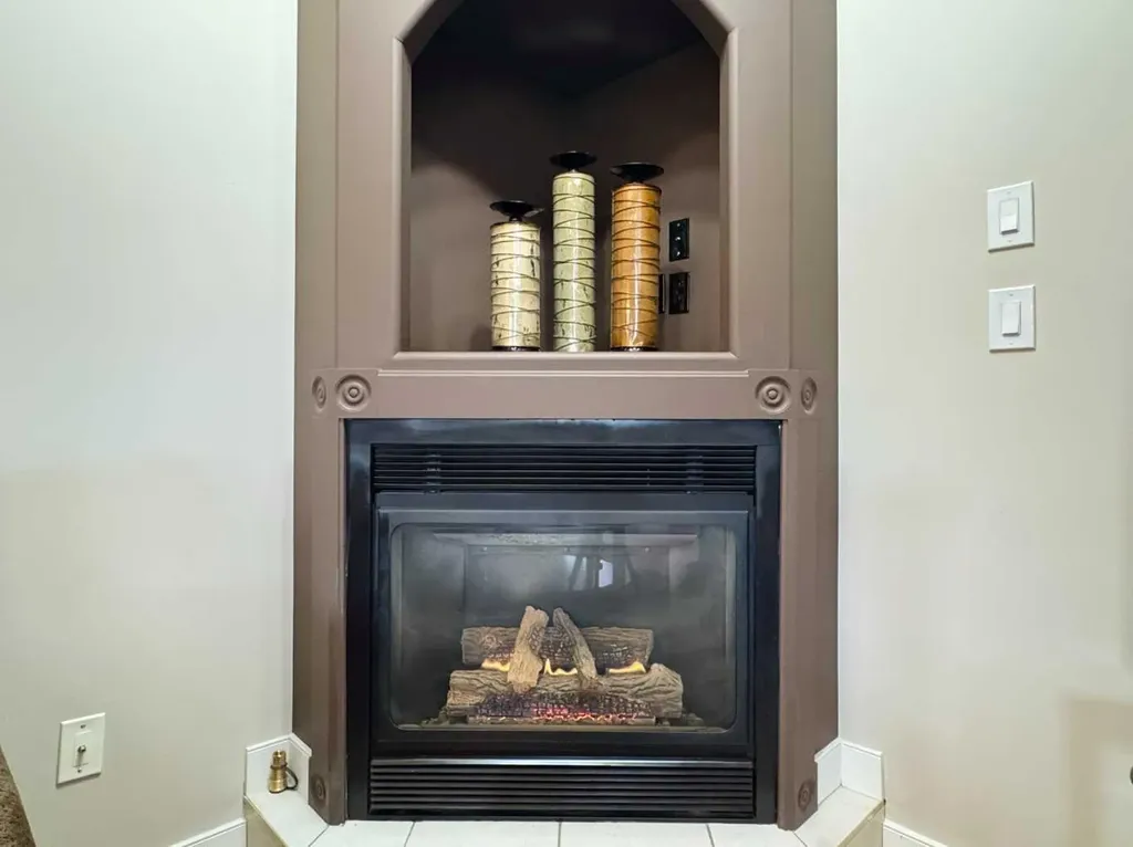398 Canyon Boulevard W Lethbridge AB T1K 6V2