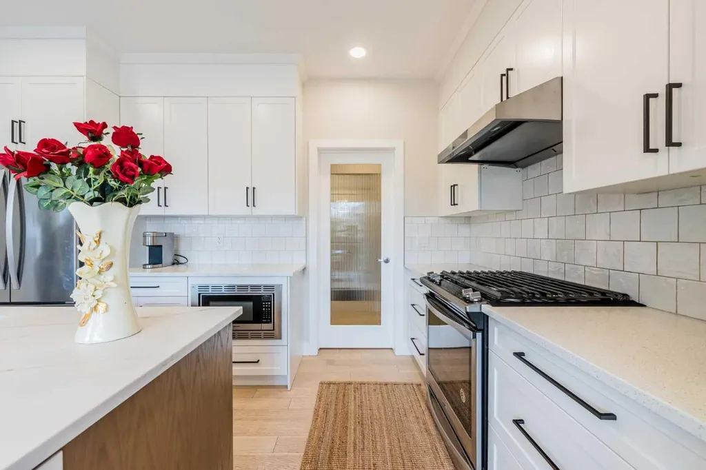57 Westmore Park SW Calgary AB T3H 6A9