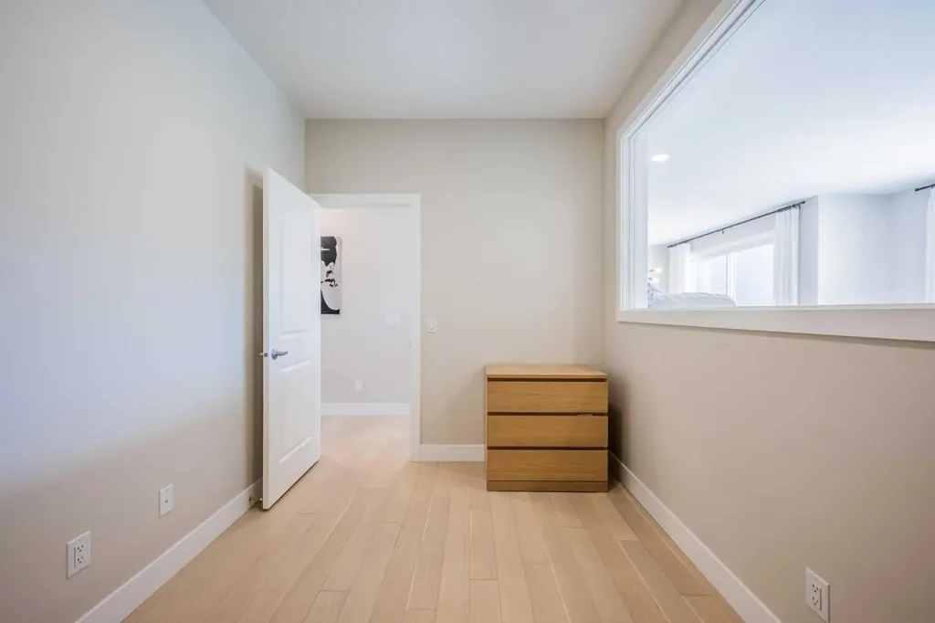 57 Westmore Park SW Calgary AB T3H 6A9