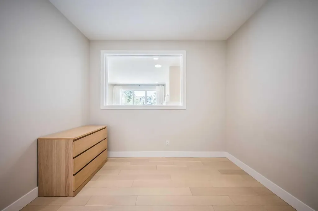 57 Westmore Park SW Calgary AB T3H 6A9